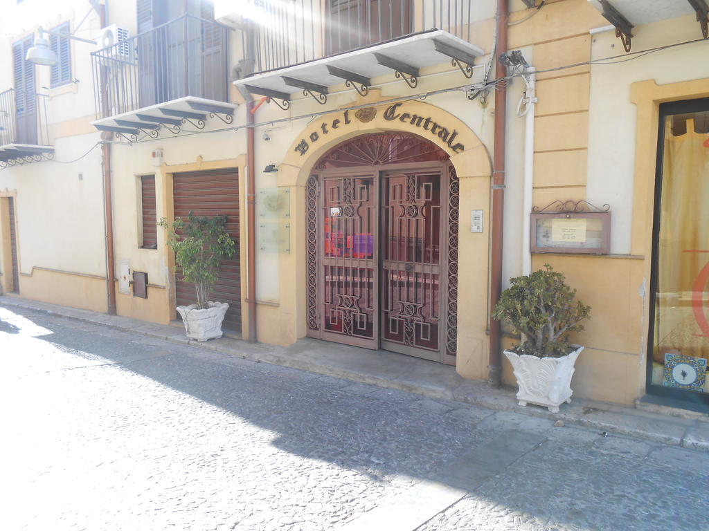 Hotel Centrale 巴格里亚 外观 照片